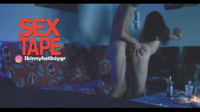 ਆਪਣੇ ਬੁਆਏਫ੍ਰੈਂਡ ਨਾਲ ਸਕੂਲੀ ਕੁੜੀ